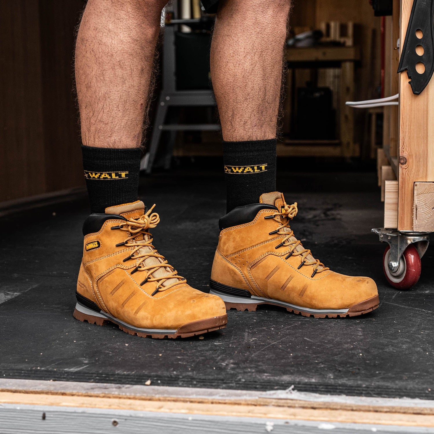 DeWalt Carlisle Wheat Nubuck Lightweight Safety Boot Honey - - Customisable Boots