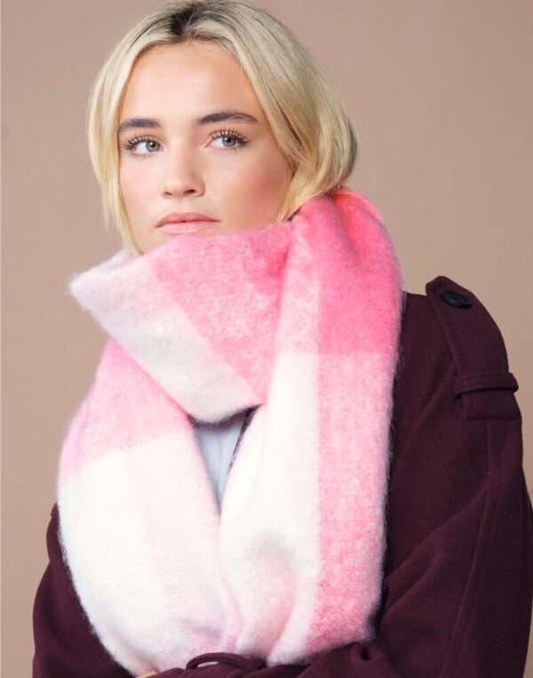 Fluffy Check Scarf - B494R - - Customisable Scarves And Neckwear