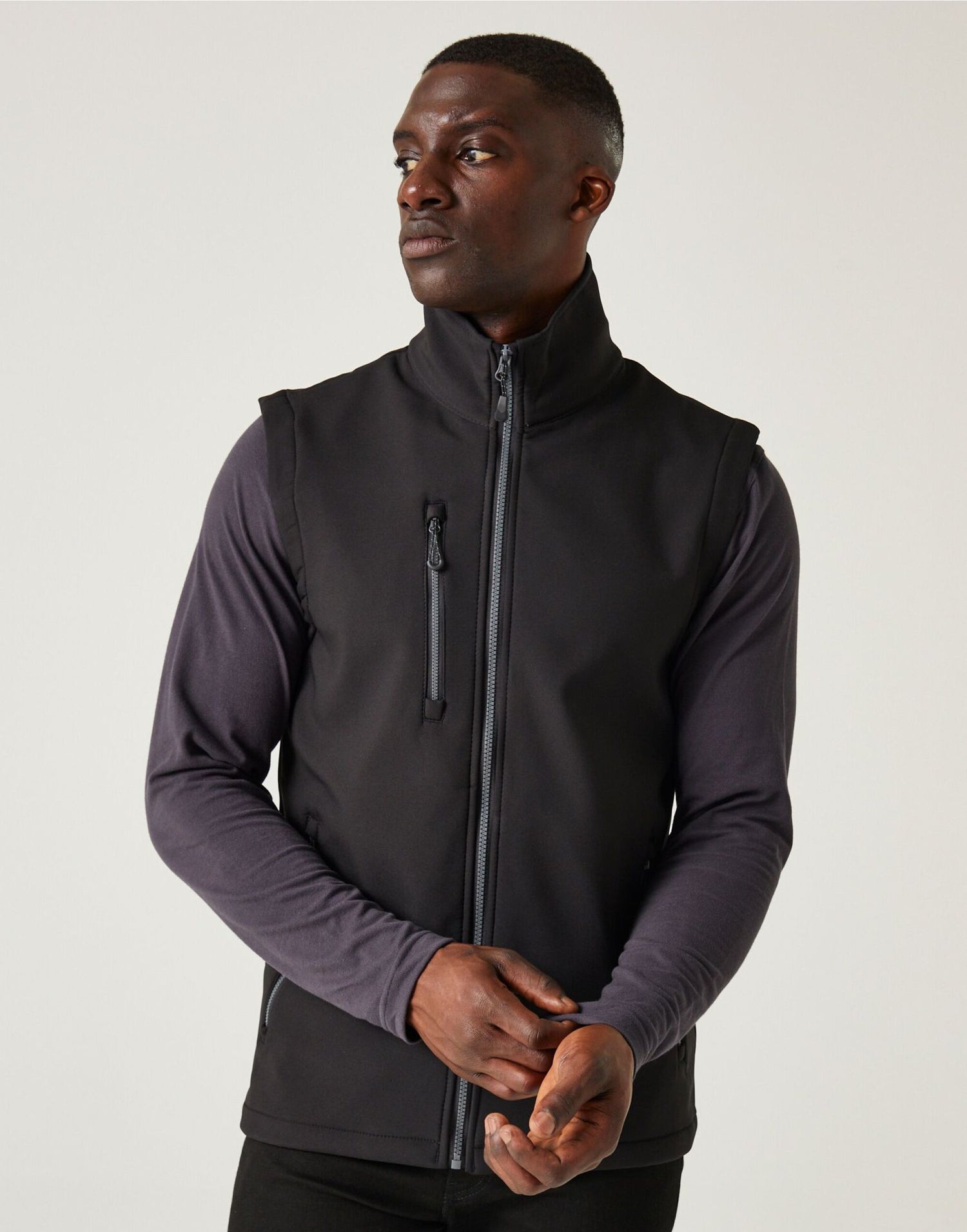 Regatta Professional Regatta Navigate 2L Softshell Bodywarmer TRA915 - Black Seal - Customisable Bodywarmers